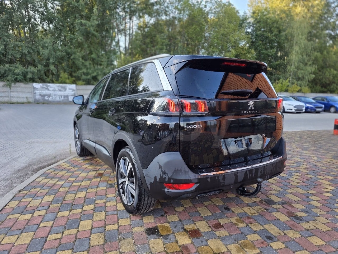Peugeot 5008 фото 9