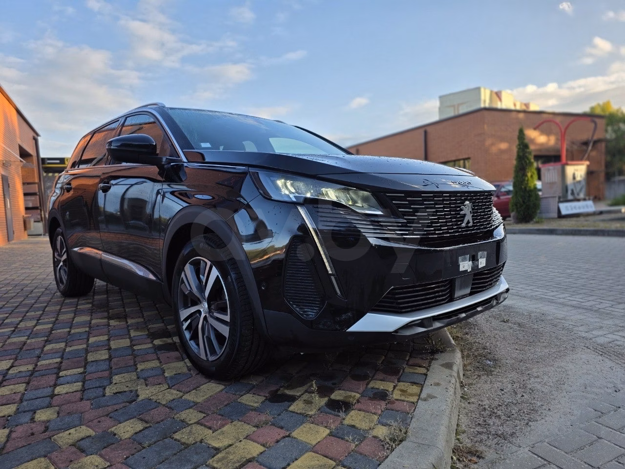 Peugeot 5008 фото 3