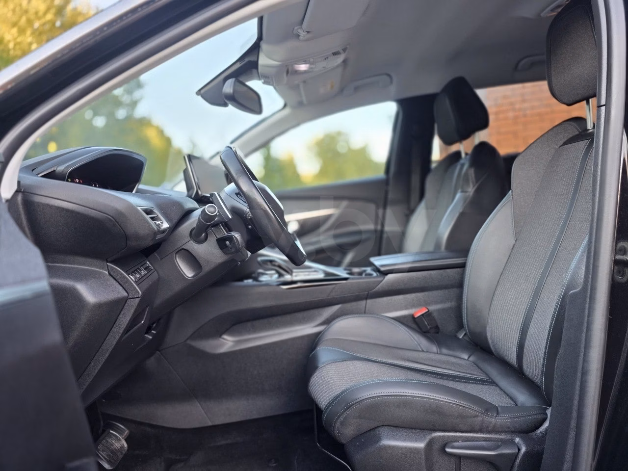 Peugeot 5008 фото 20