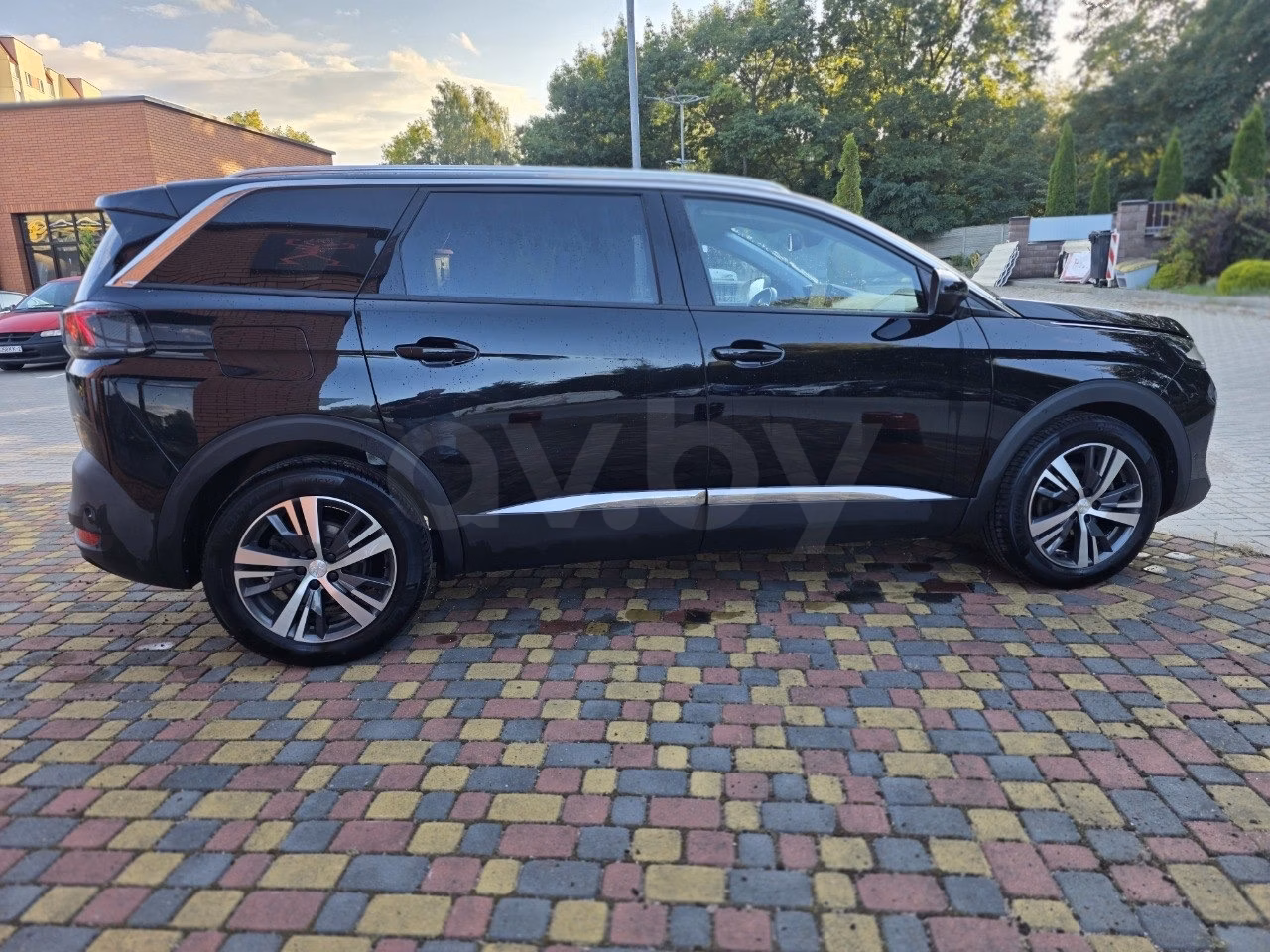 Peugeot 5008 фото 6