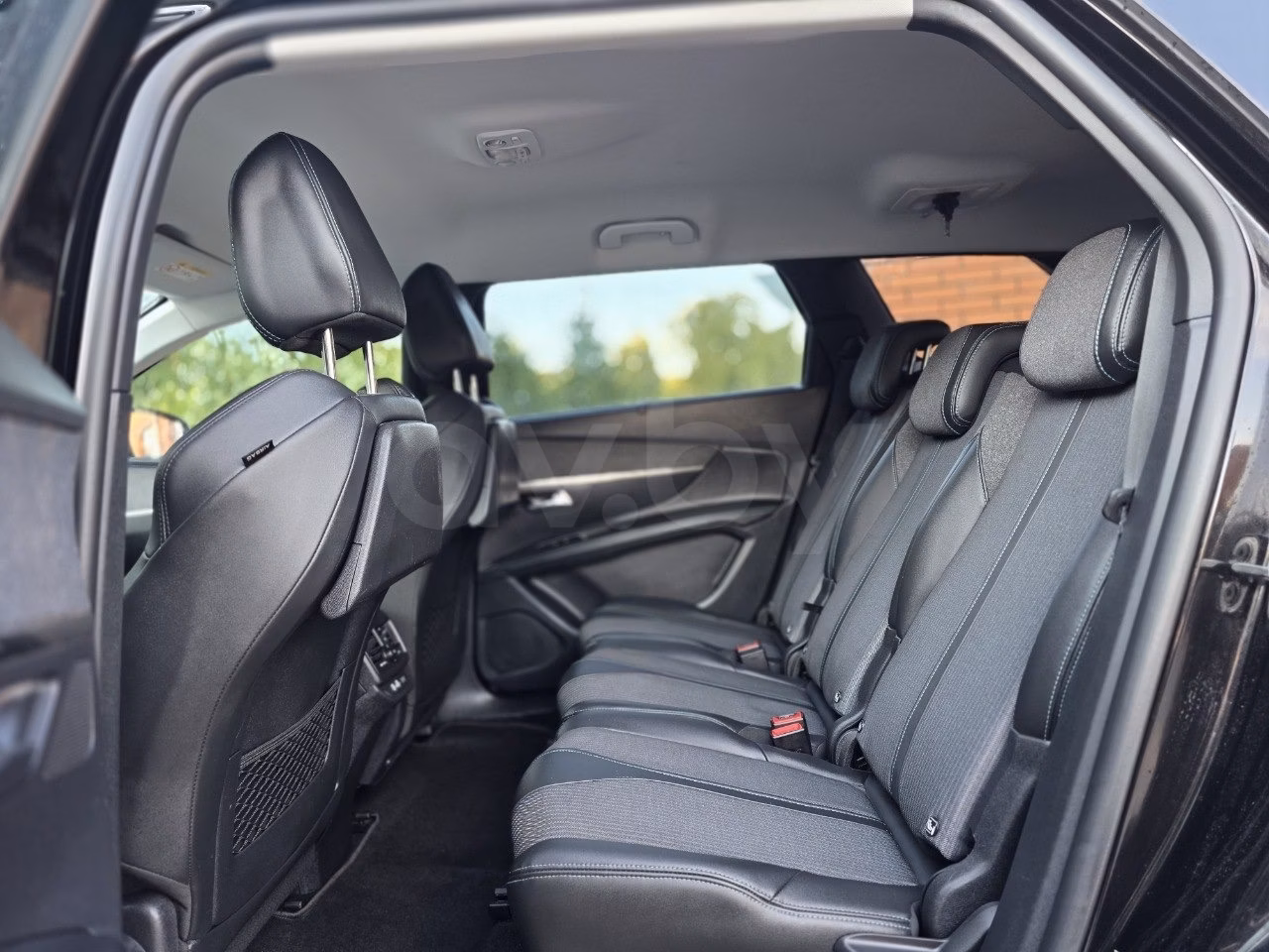 Peugeot 5008 фото 19