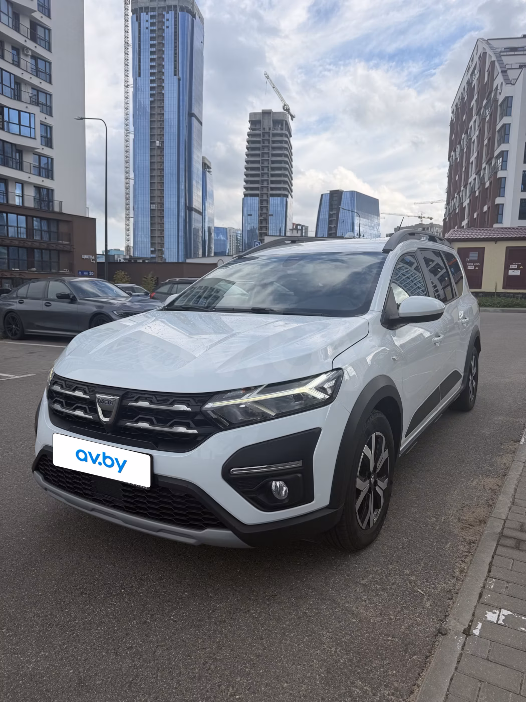 Dacia Jogger фото 2