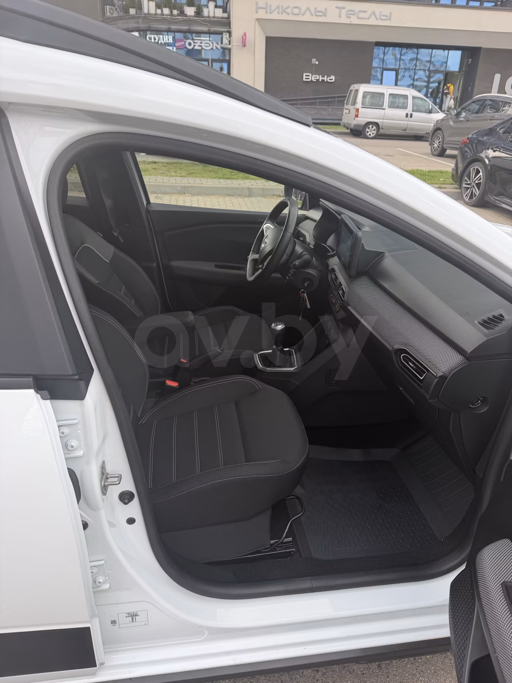 Dacia Jogger фото 17