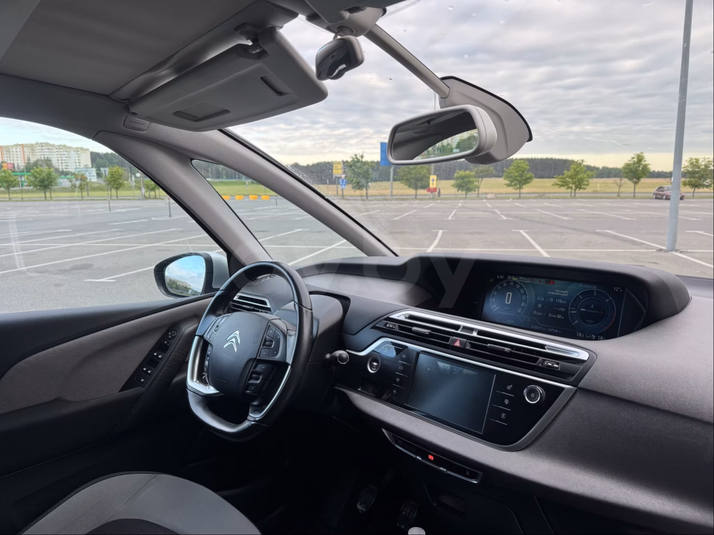 Citroen C4 Grand Picasso фото 16