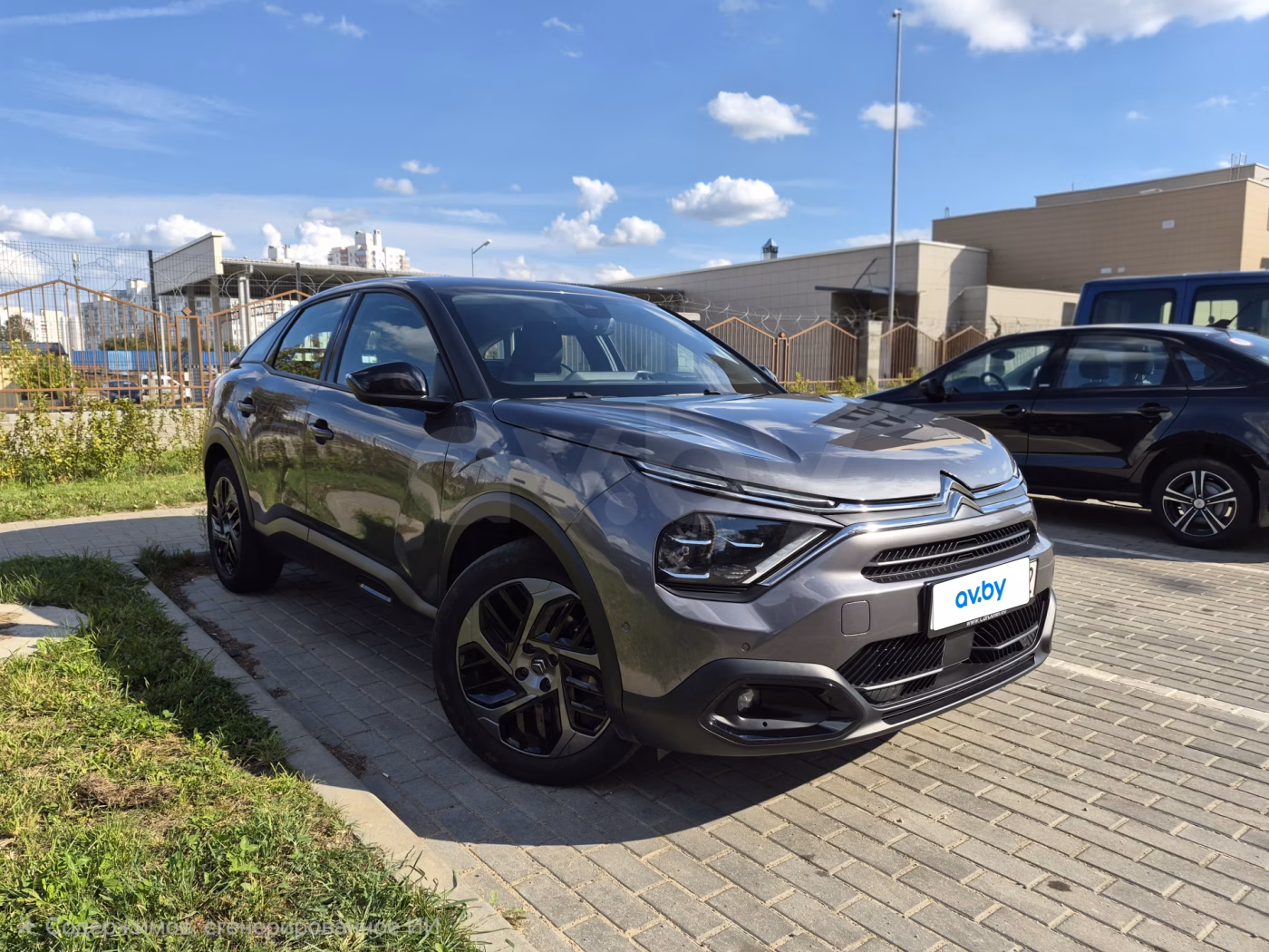 Citroen C4 фото 3