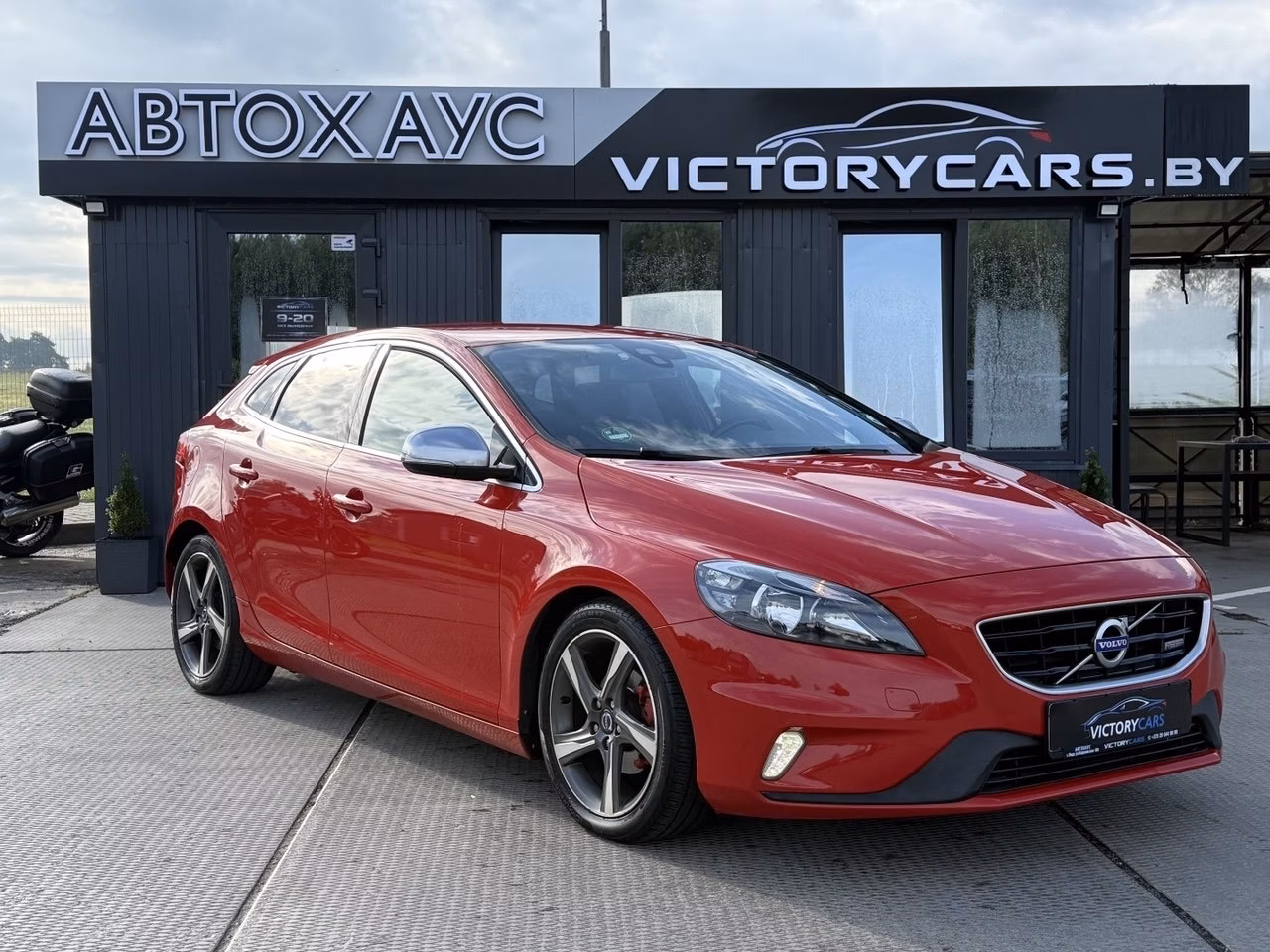 Volvo V40 фото 3