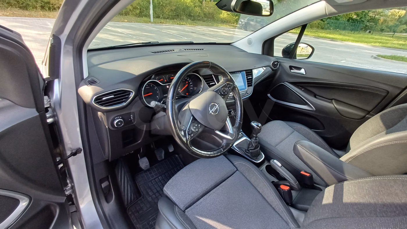 Opel Crossland X фото 11