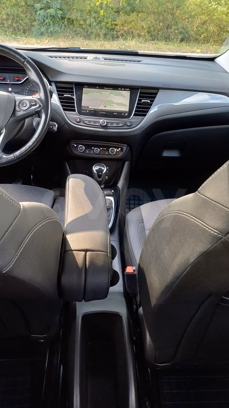 Opel Crossland X фото 18