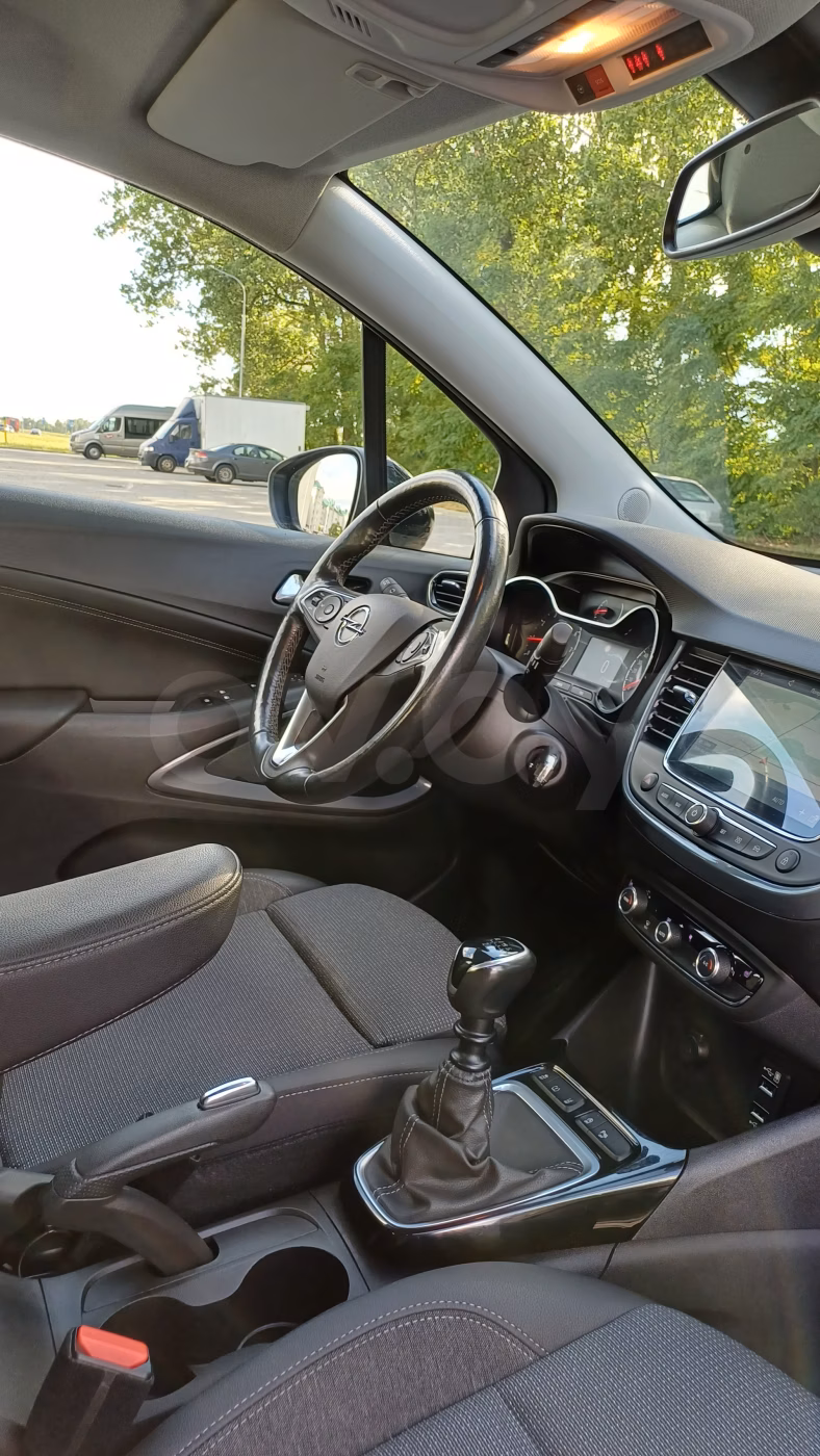 Opel Crossland X фото 15