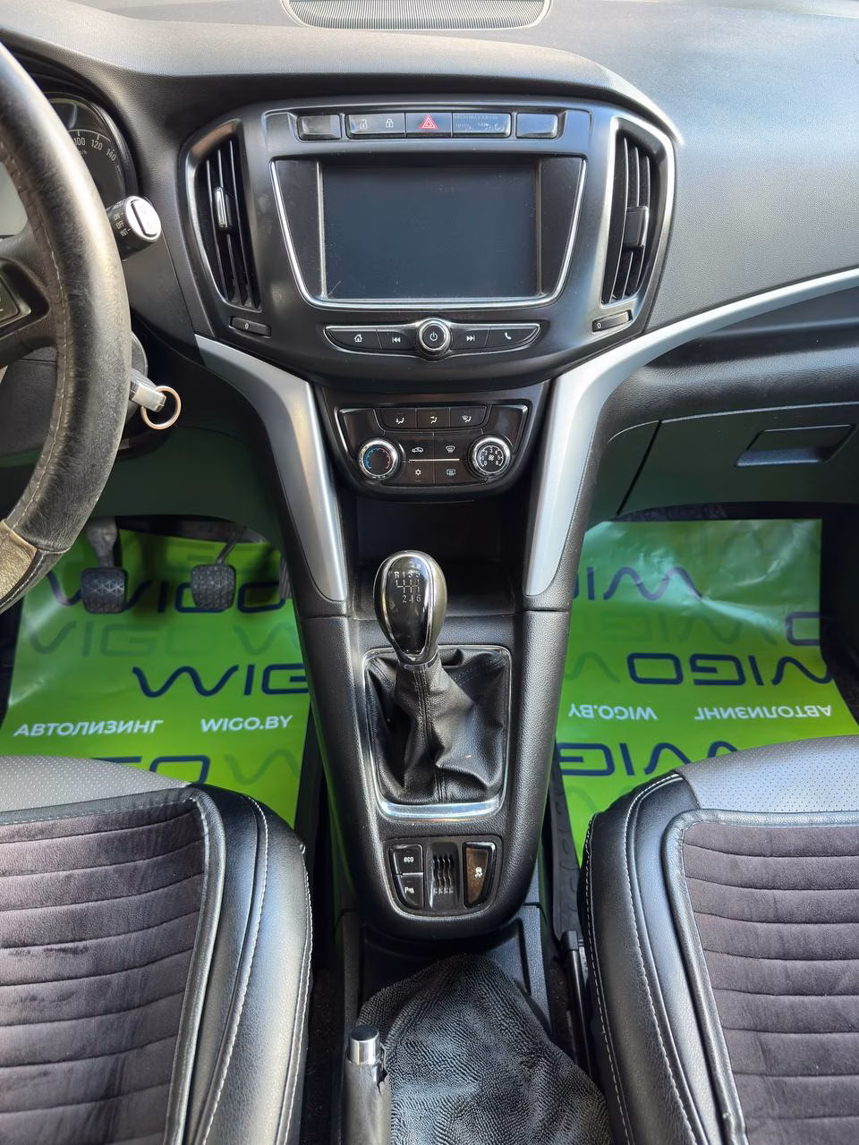Opel Zafira фото 12