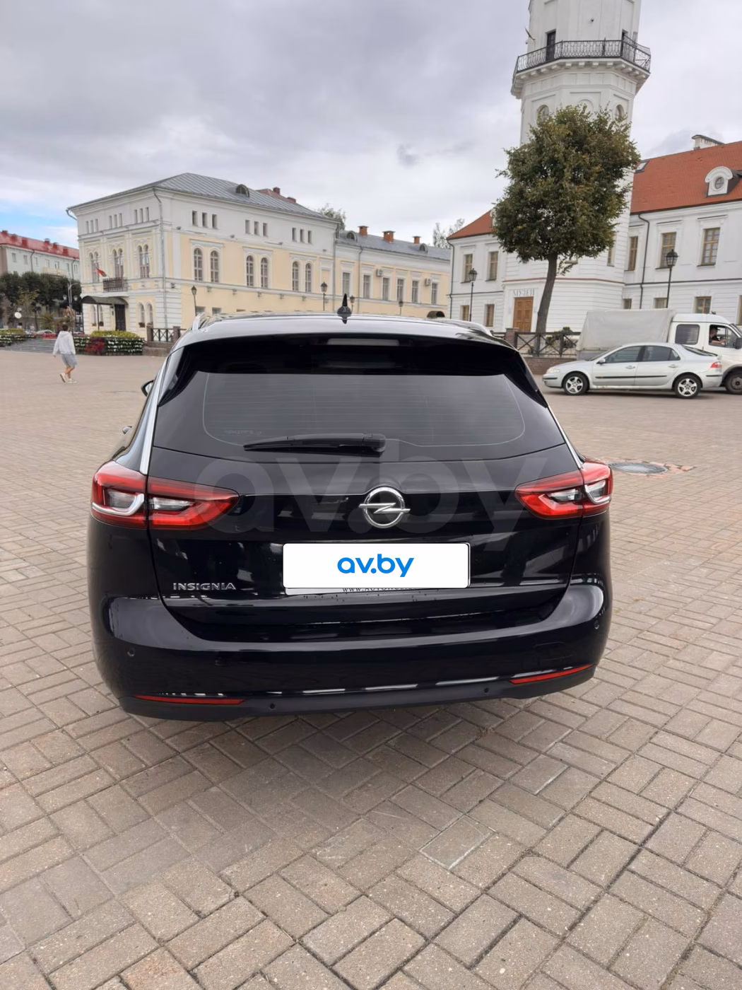 Opel Insignia фото 8