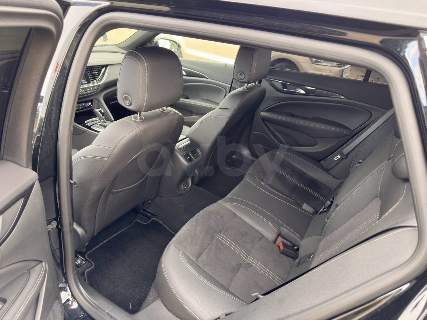 Opel Insignia фото 5