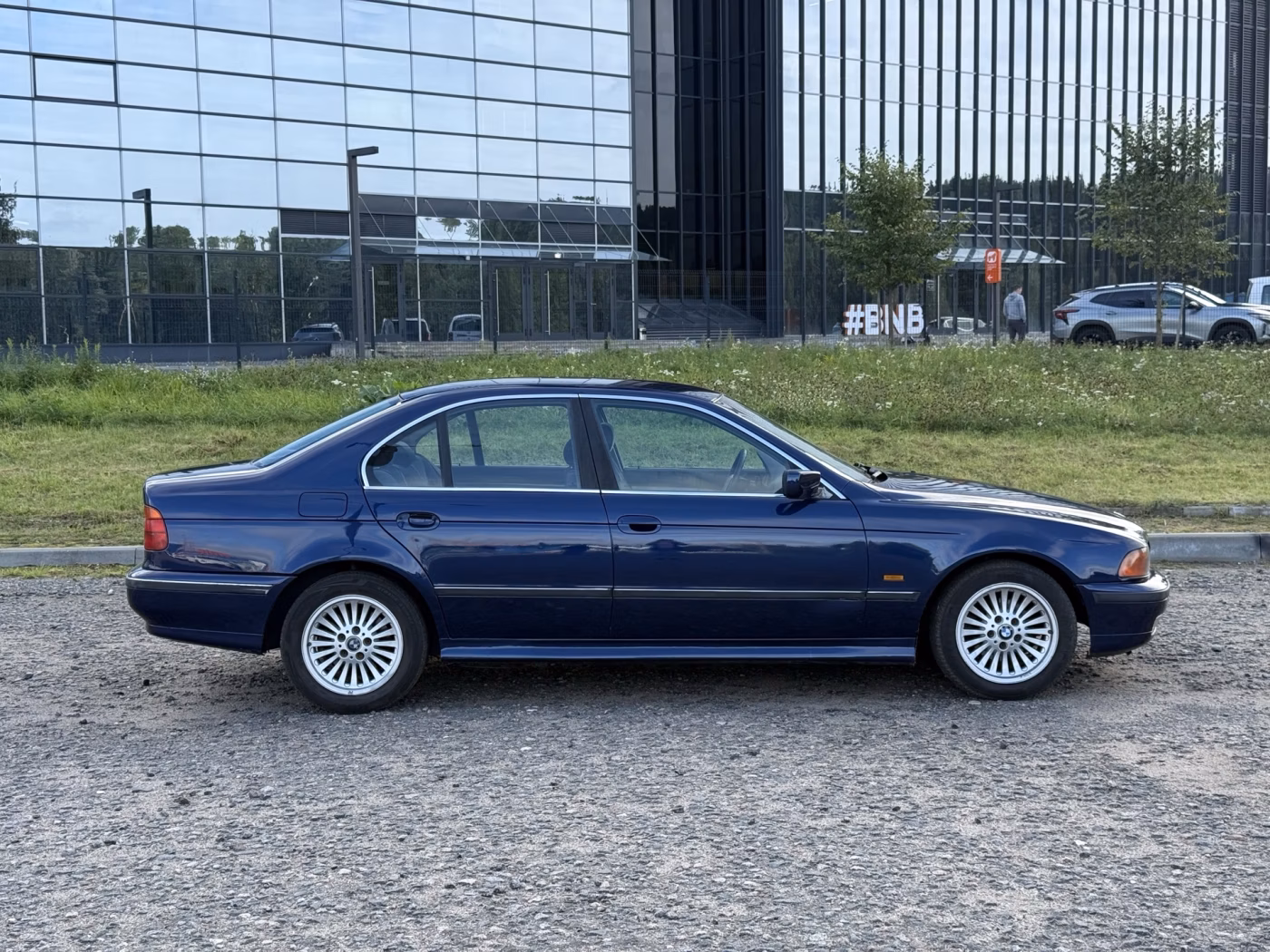 BMW 5 серия фото 7