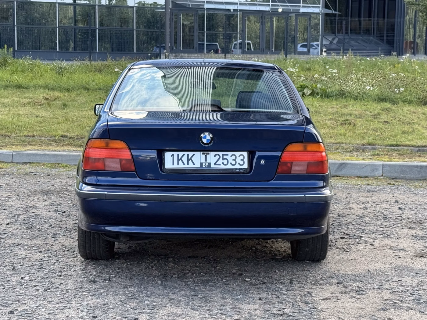 BMW 5 серия фото 5