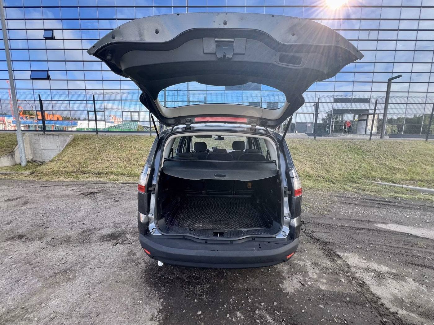 Ford S-MAX фото 15