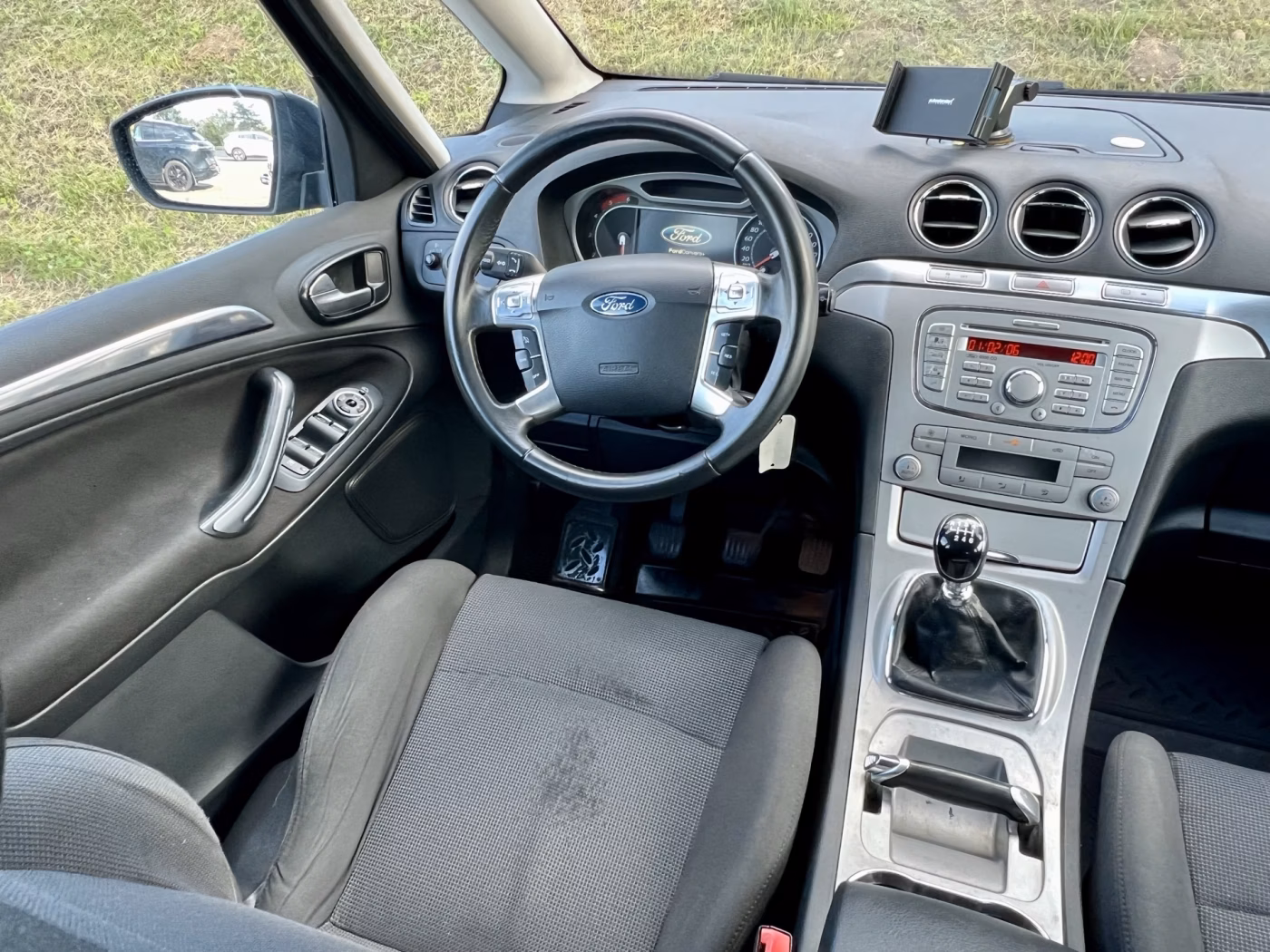 Ford S-MAX фото 19
