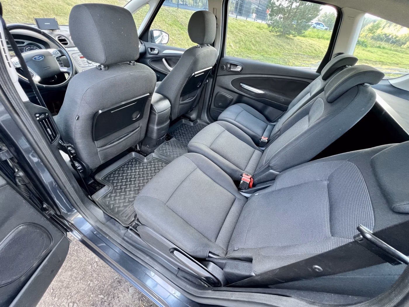 Ford S-MAX фото 20