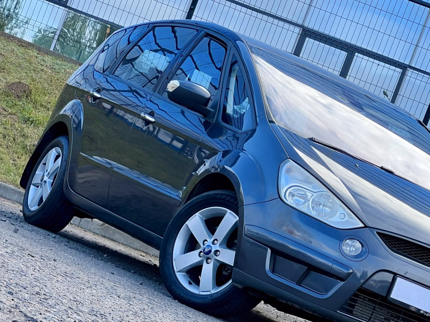 Ford S-MAX фото 3