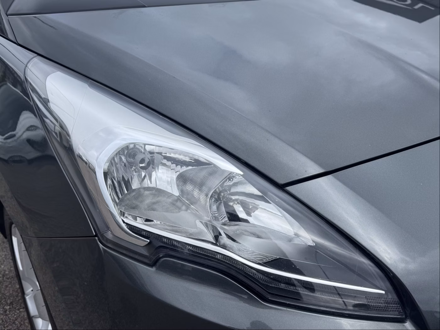 Peugeot 5008 фото 19