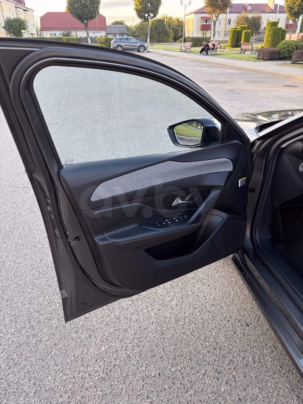 Peugeot 308 фото 9