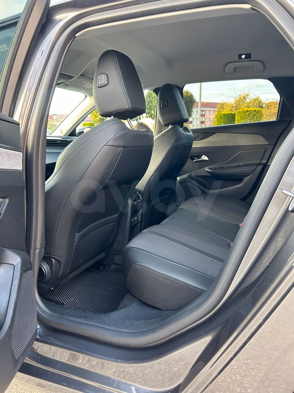 Peugeot 308 фото 10