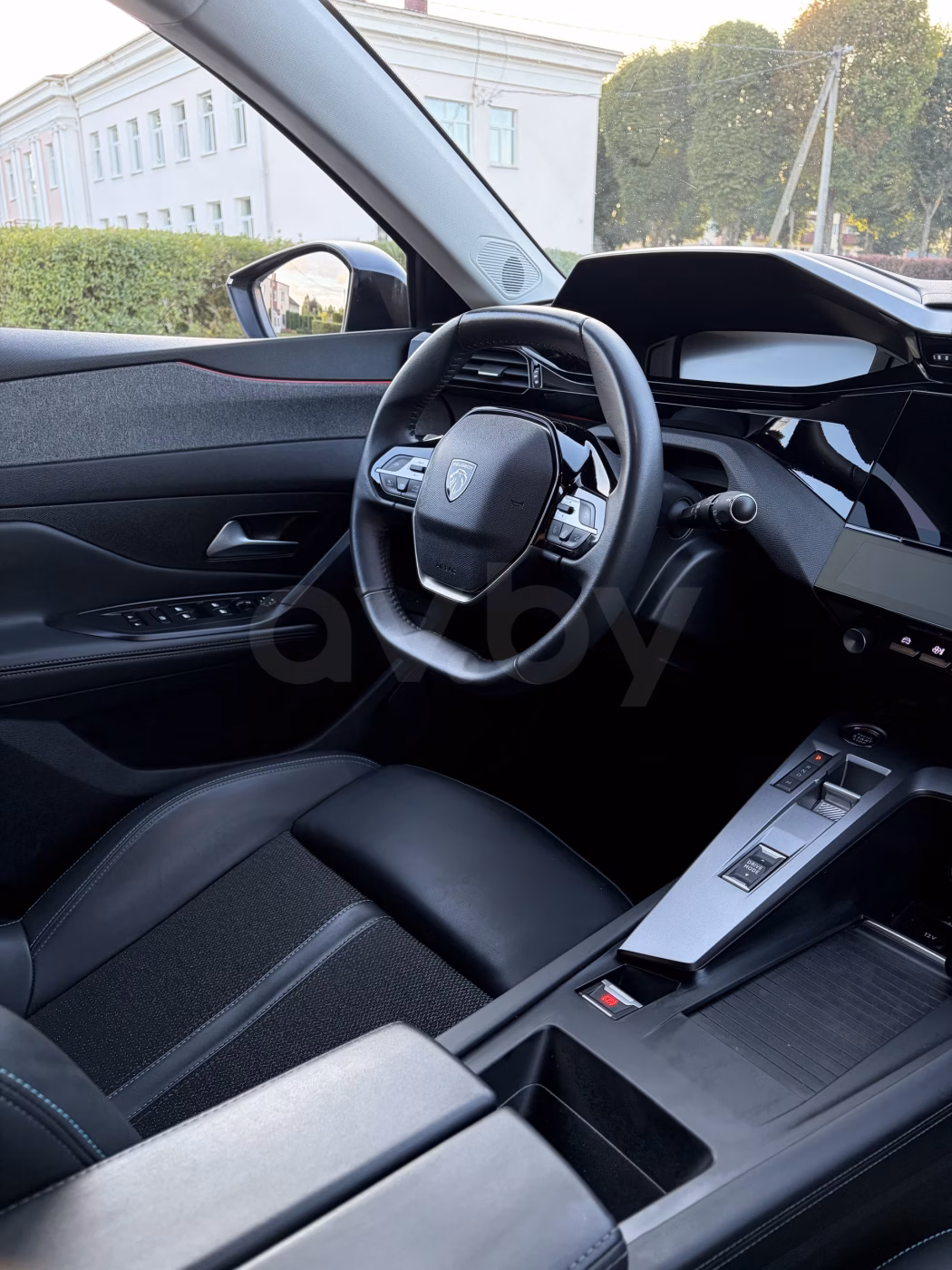 Peugeot 308 фото 12