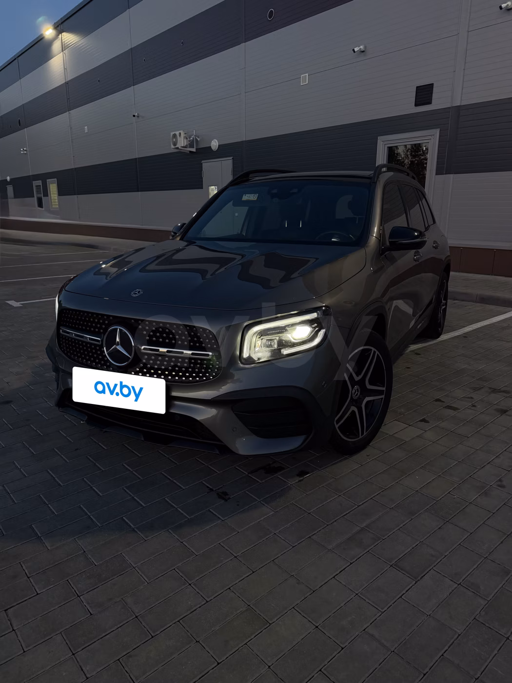 Mercedes-Benz GLB