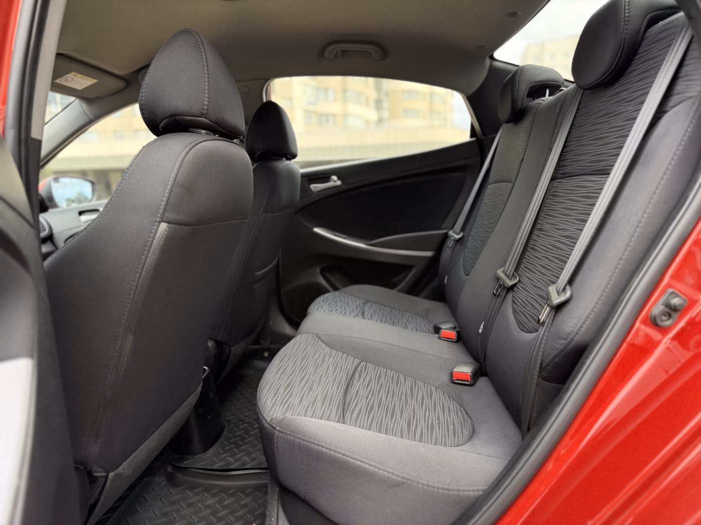Hyundai Solaris фото 14