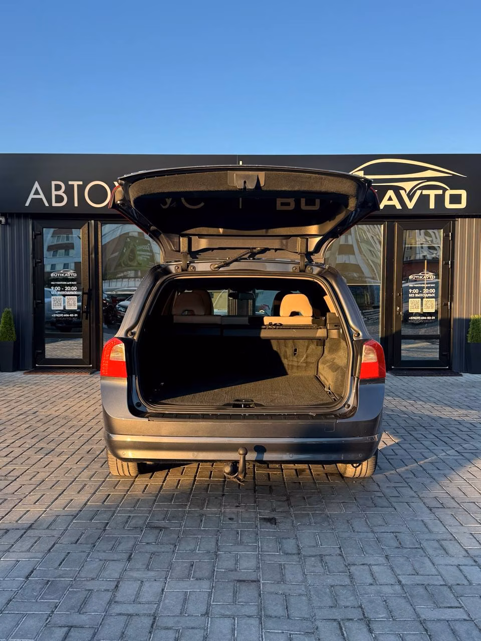 Volvo V70 фото 10