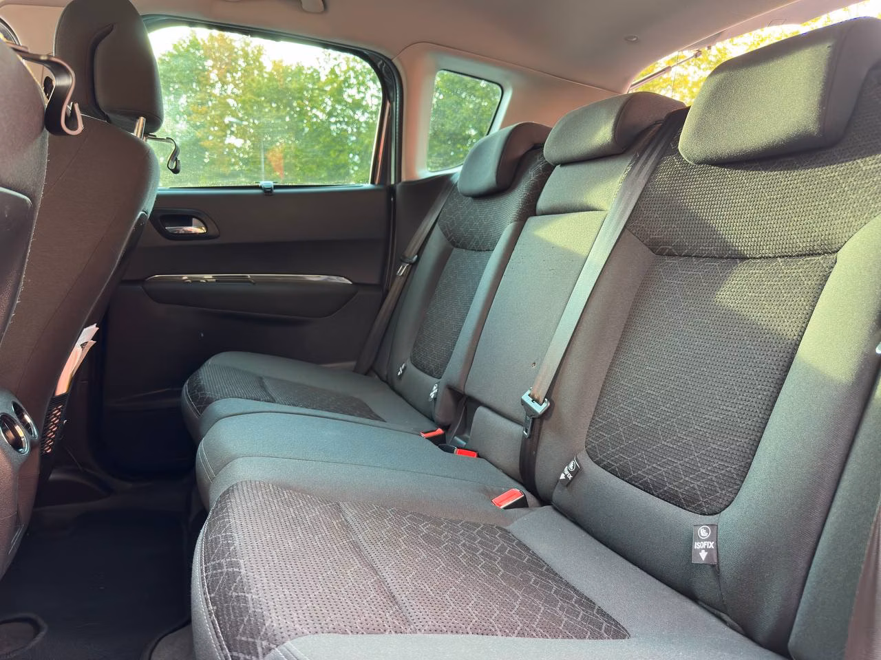Peugeot 3008 фото 8
