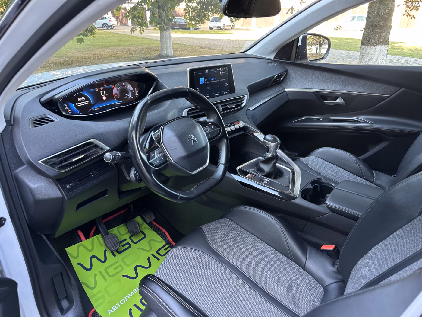 Peugeot 3008 фото 7