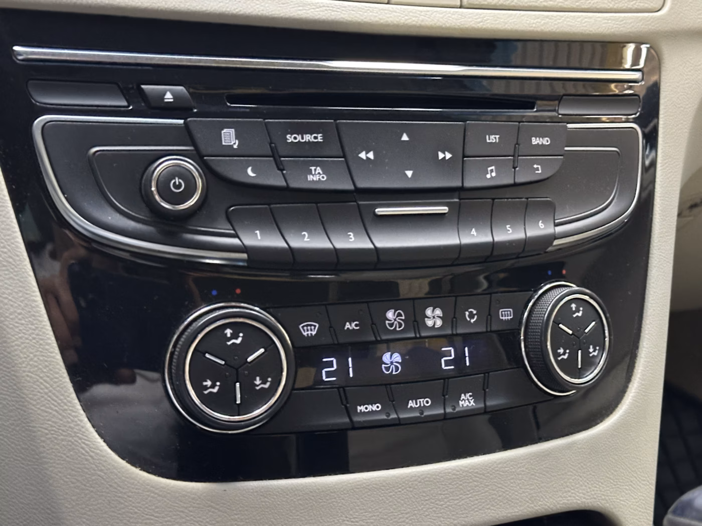 Peugeot 508 фото 17