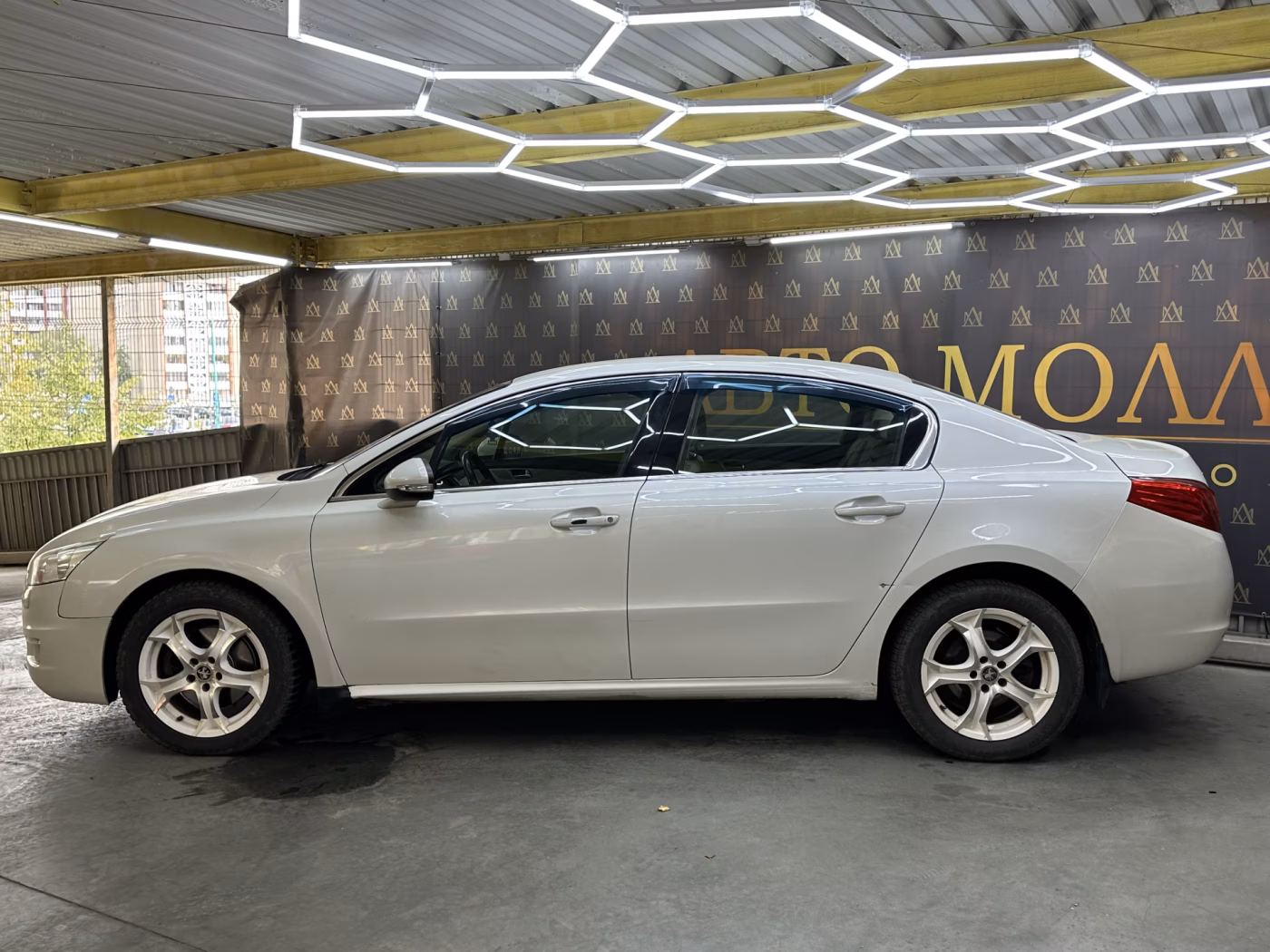 Peugeot 508 фото 5
