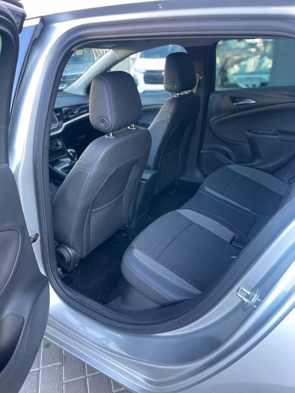 Opel Astra фото 10