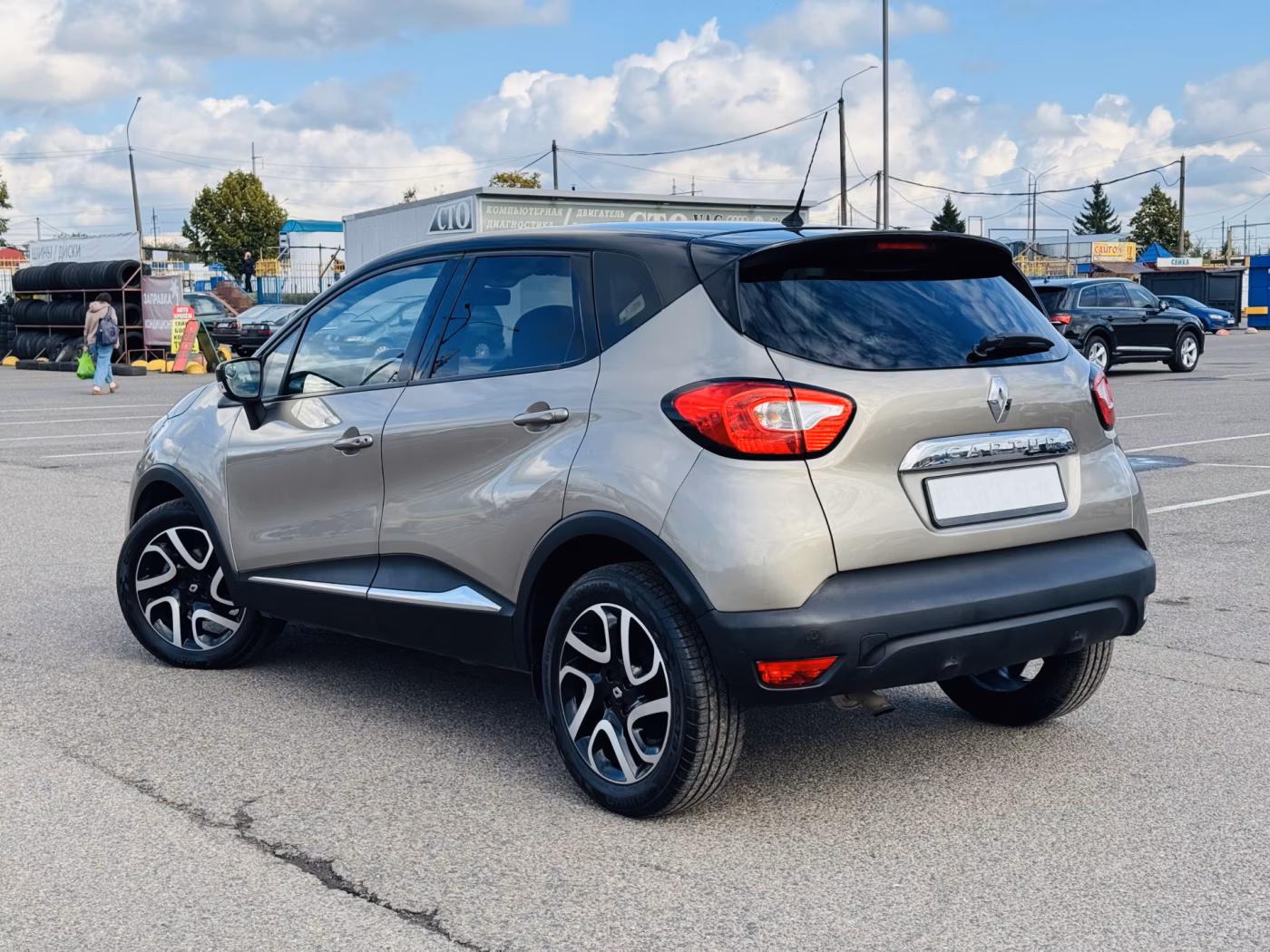 Renault Captur фото 3