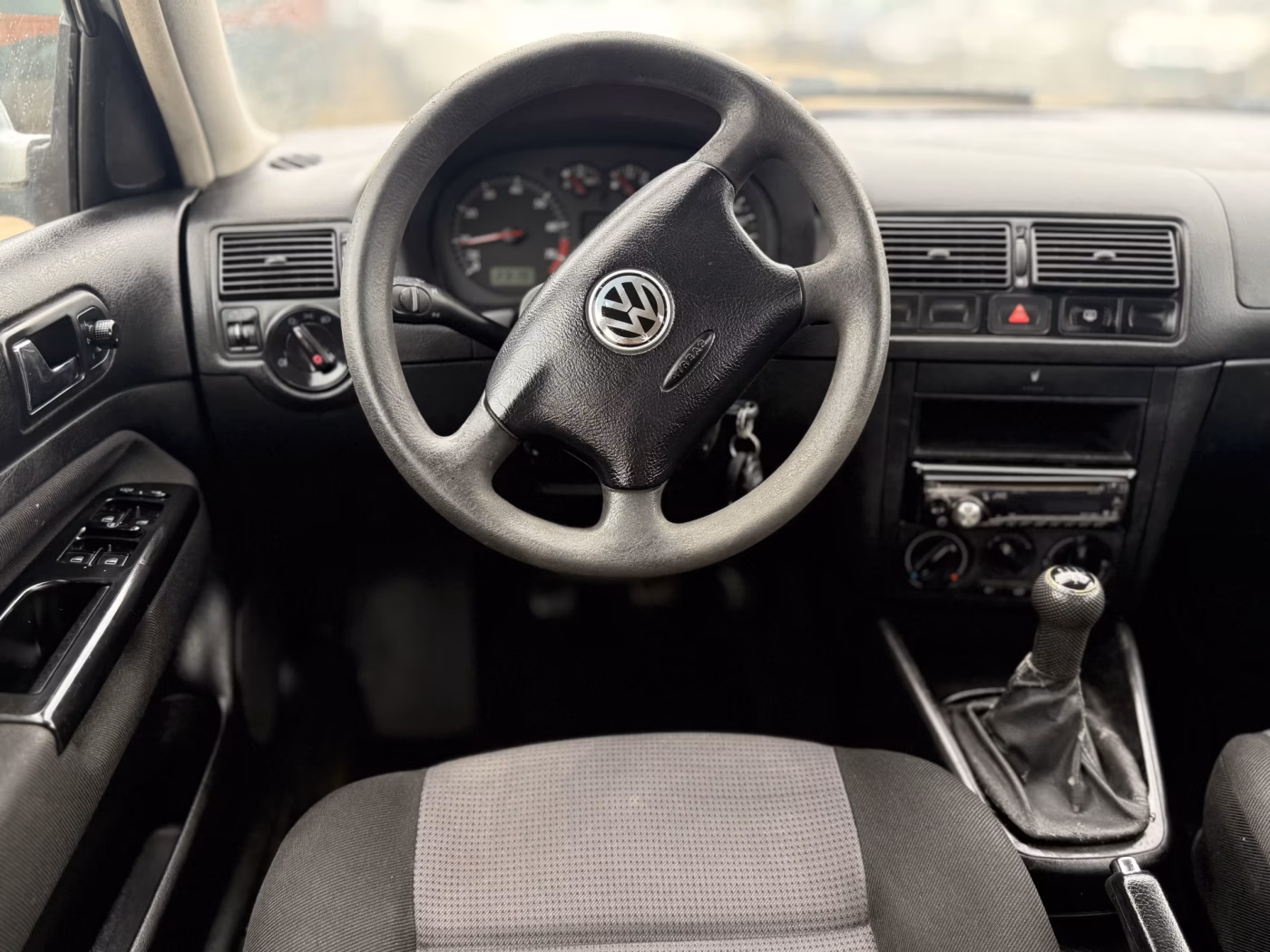 Volkswagen Golf фото 14