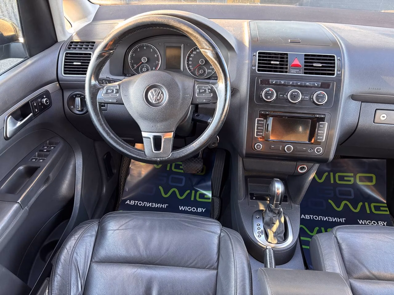 Volkswagen Touran фото 11