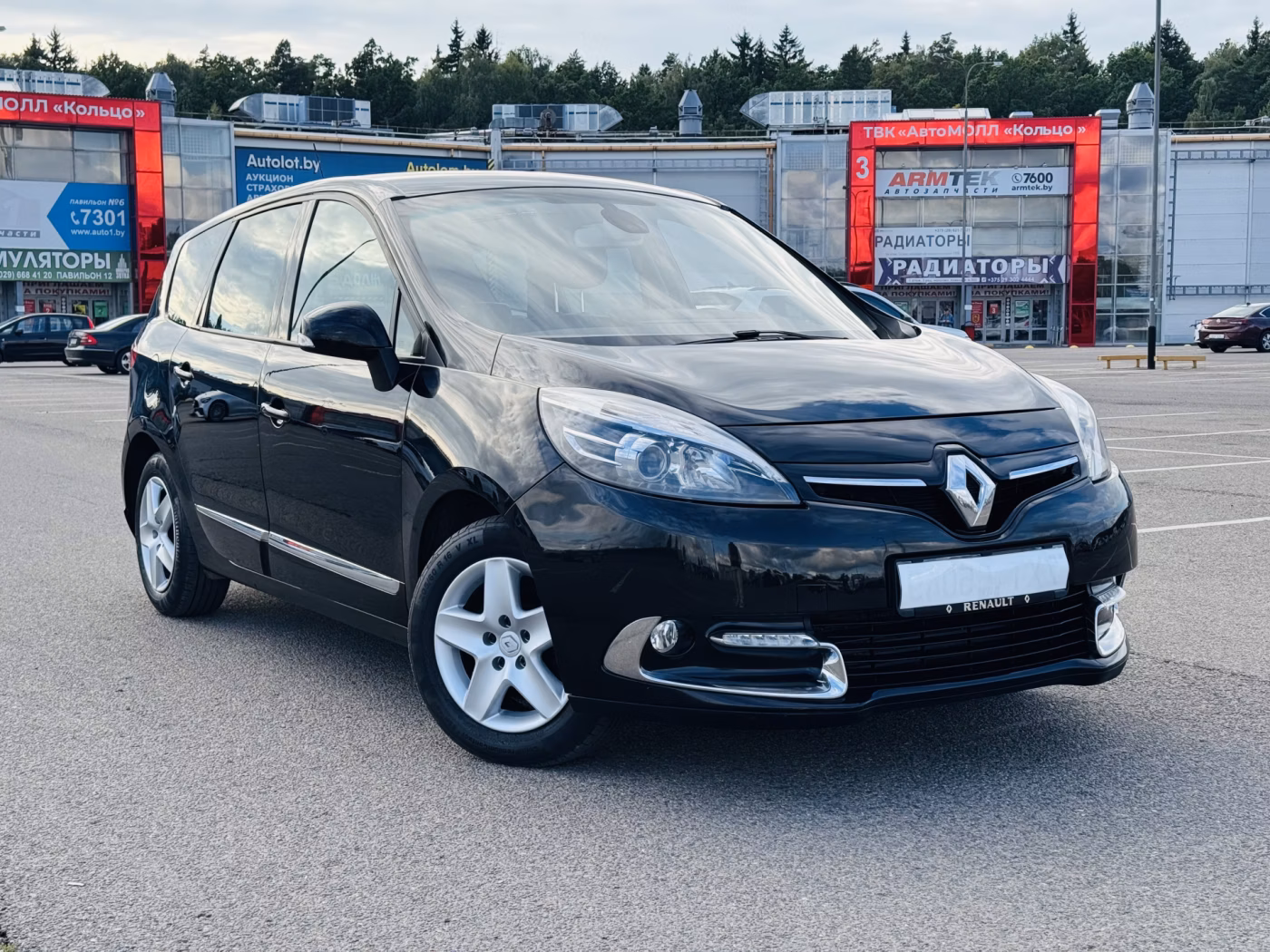 Renault Grand Scenic фото 3