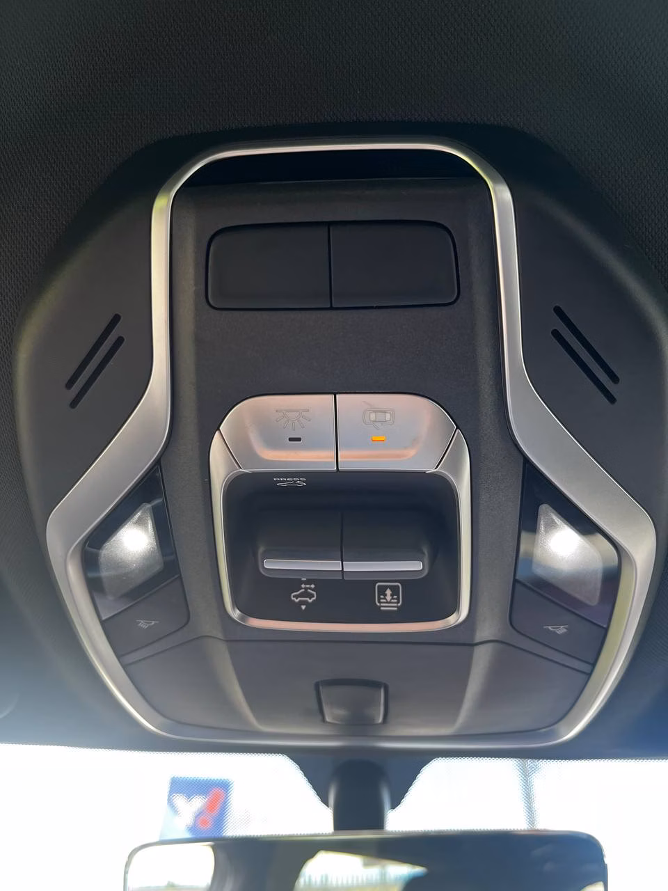 Geely Coolray фото 18