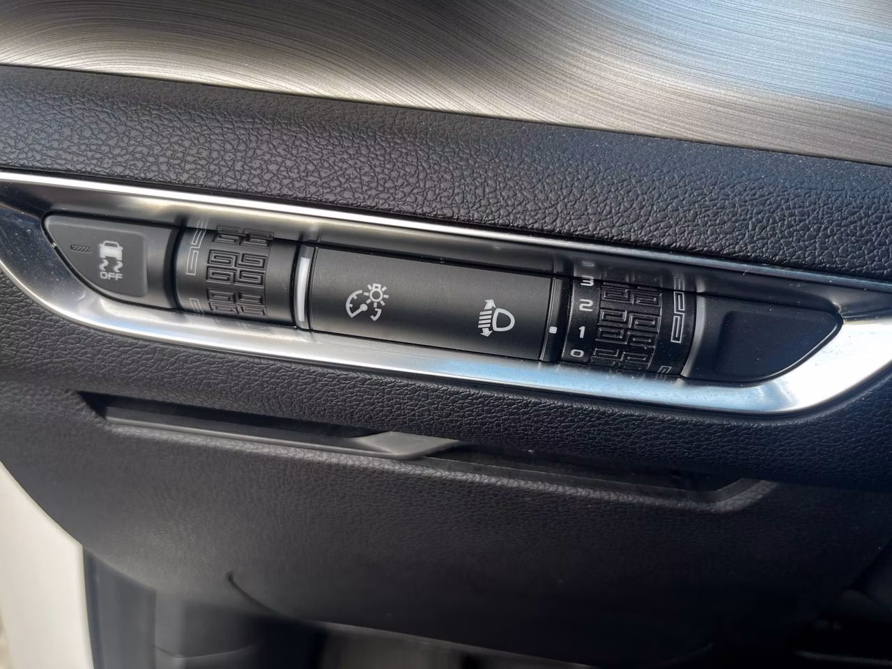 Geely Coolray фото 14