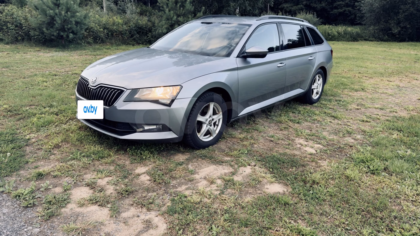 Skoda Superb фото 11