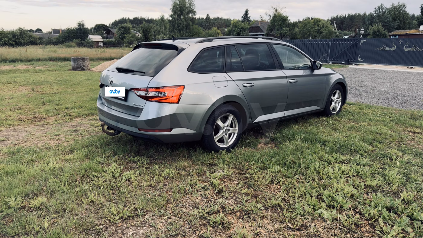 Skoda Superb фото 12