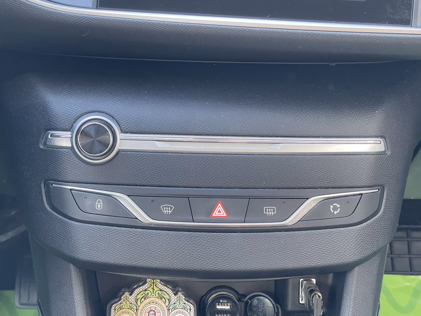 Peugeot 308 фото 20