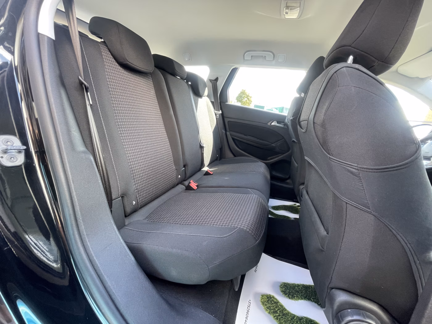 Peugeot 308 фото 12