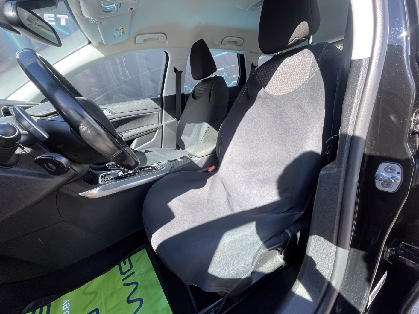 Peugeot 308 фото 9
