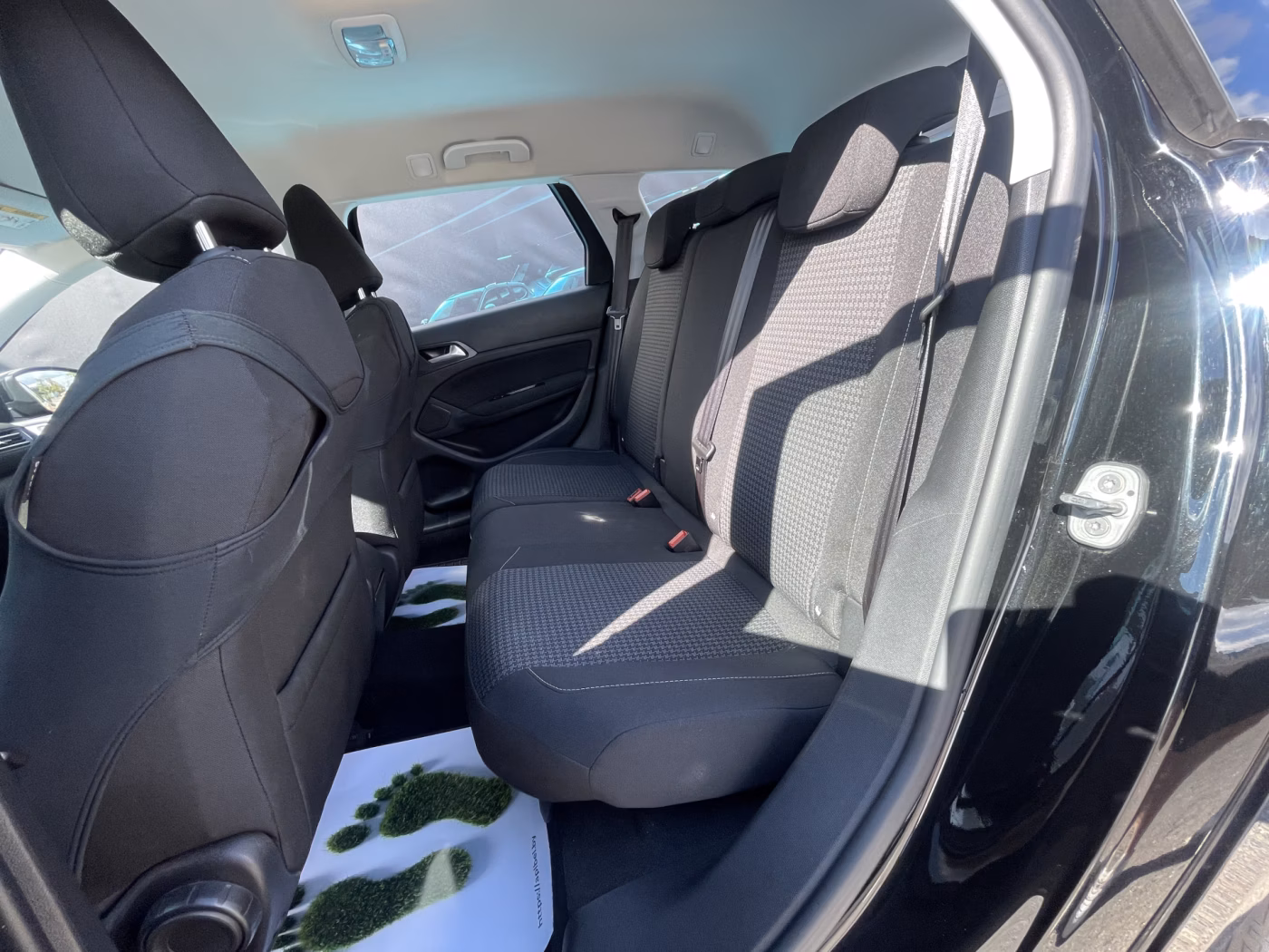 Peugeot 308 фото 10