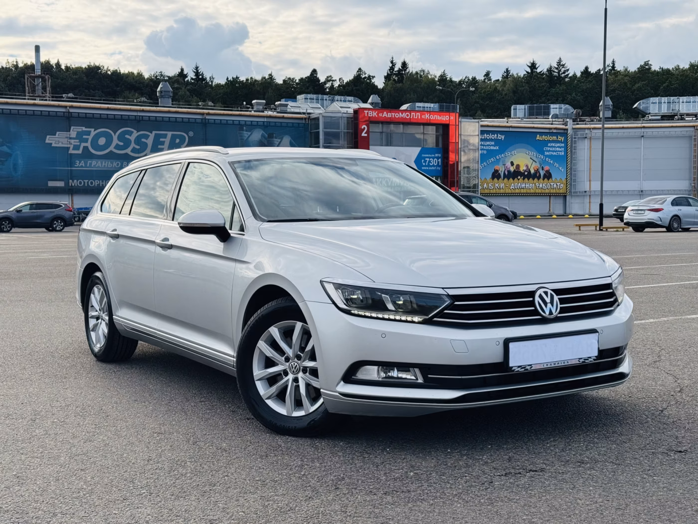 Volkswagen Passat фото 3