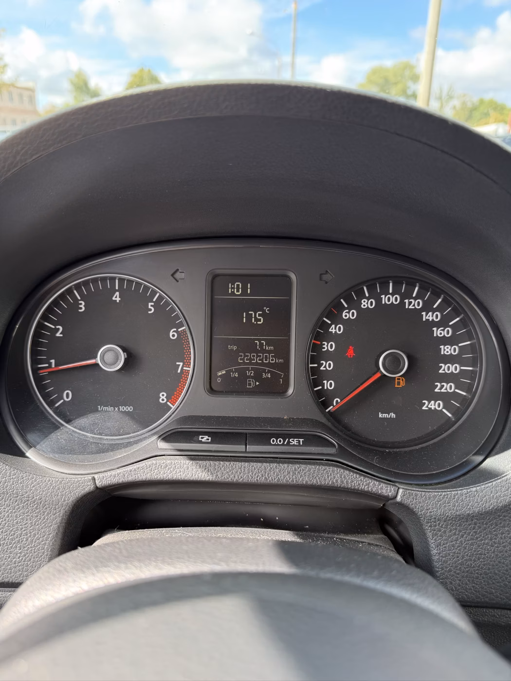 Volkswagen Polo фото 18