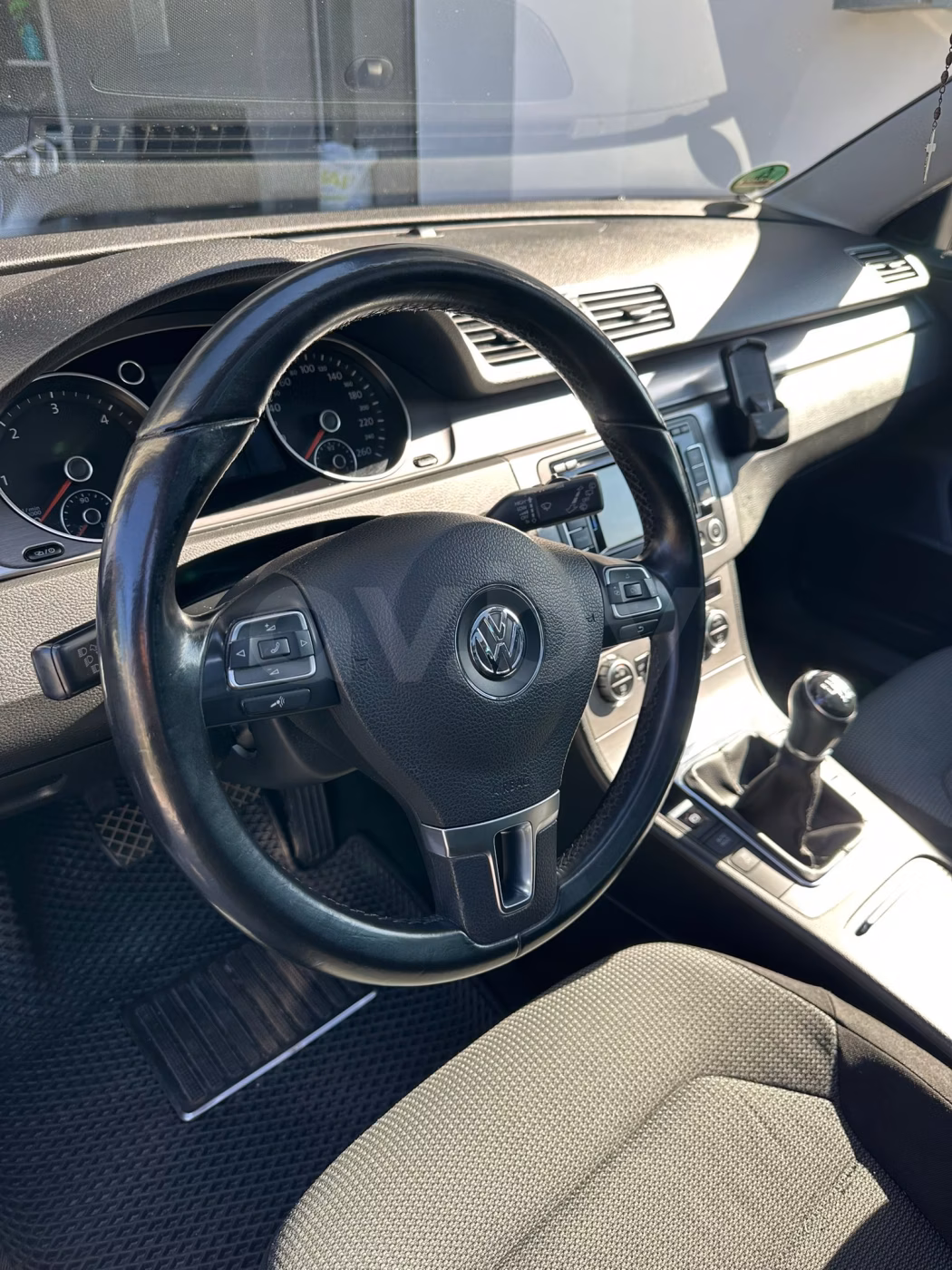 Volkswagen Passat фото 19