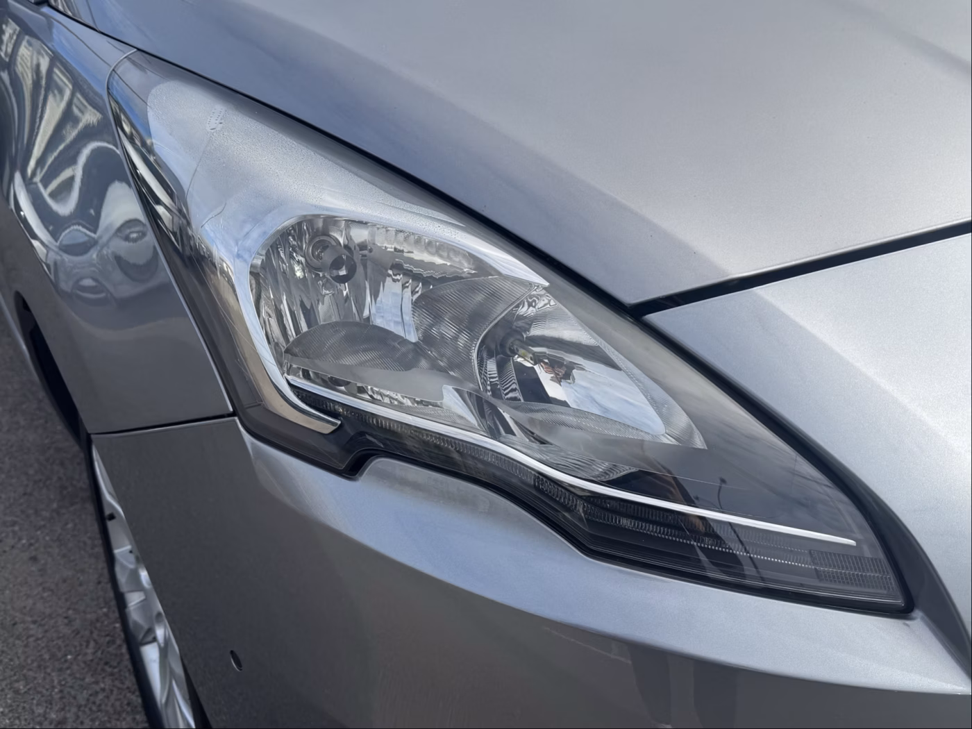 Peugeot 5008 фото 18